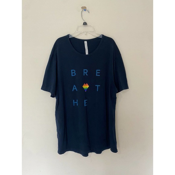 Basic Tshirt Breathe Pride Rainbow 